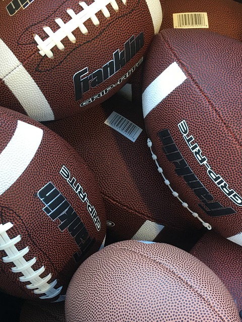 探讨这场视 探讨这场视